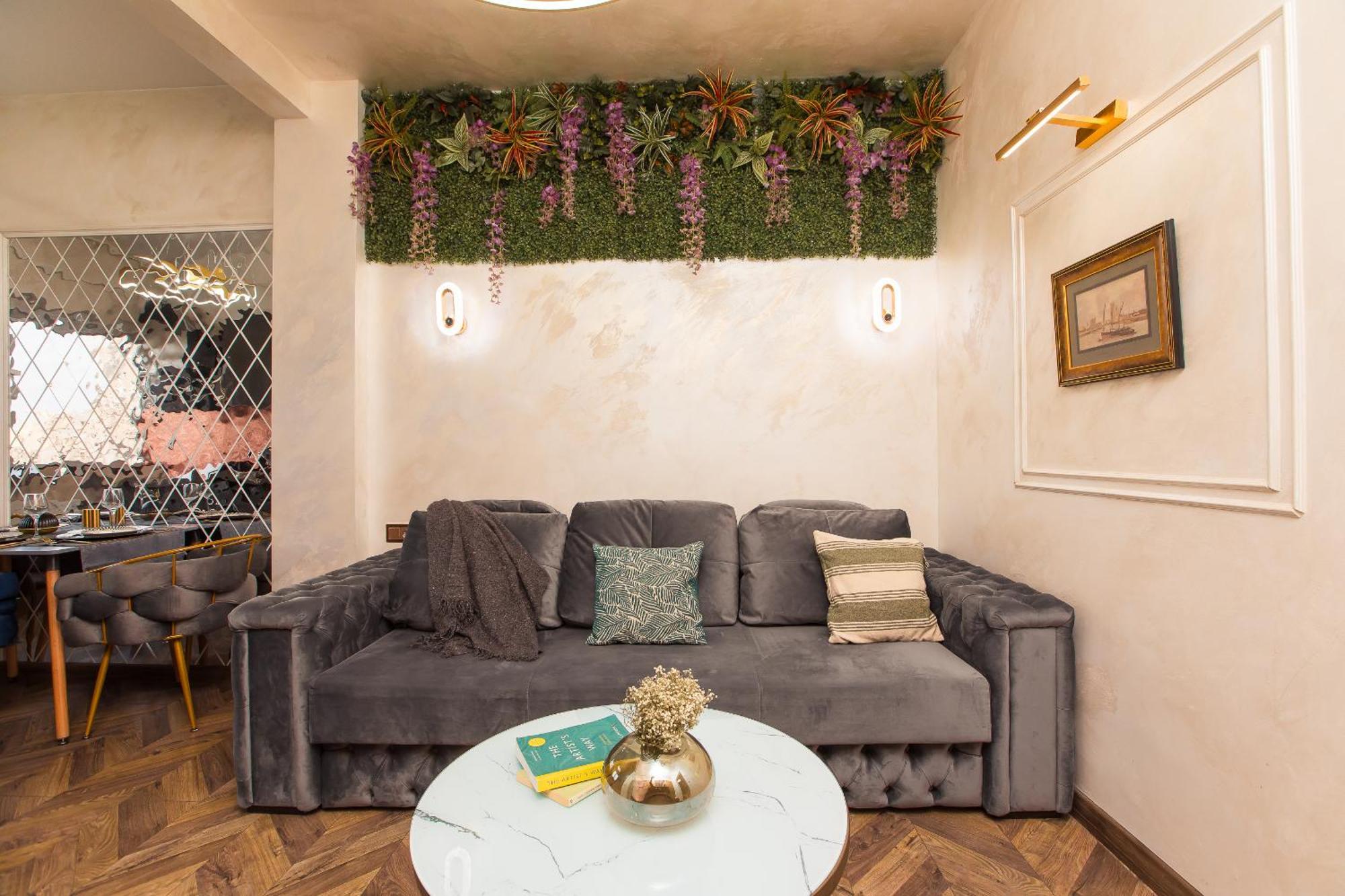 Royalty Apt With City Views On Calea Victoriei Bukarest Eksteriør billede